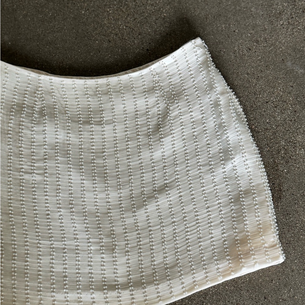 💔SOLD💔 Y2K Cache Pearl Sequin Mini Skirt 8 - Picture 8 of 12